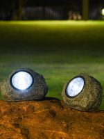 Solar Rock Lights | Realistic Stone Solar Spotlights for Garden Landscape - 图片 4