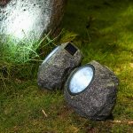 Solar Rock Lights | Realistic Stone Solar Spotlights for Garden Landscape - 图片 5